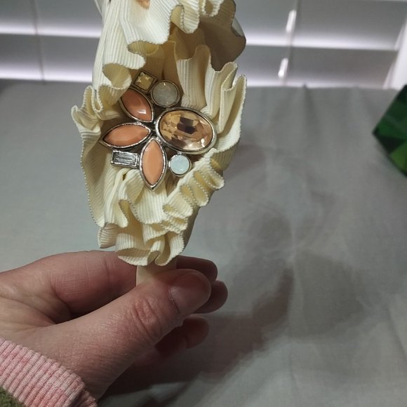 Mimco 1980's Peach and Cream Headband from 1980's - Picture 8 of 10